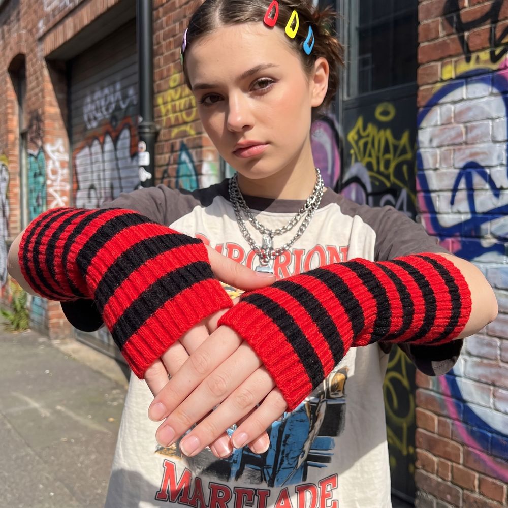 Sarung Tangan Rajut Bergaris G - Women'S Fashion Gloves ulasan dan harga